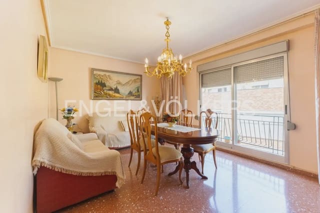 4 bedroom Flat for sale in Benicalap, Valencia city - € 249,000 (Ref: 9897611)