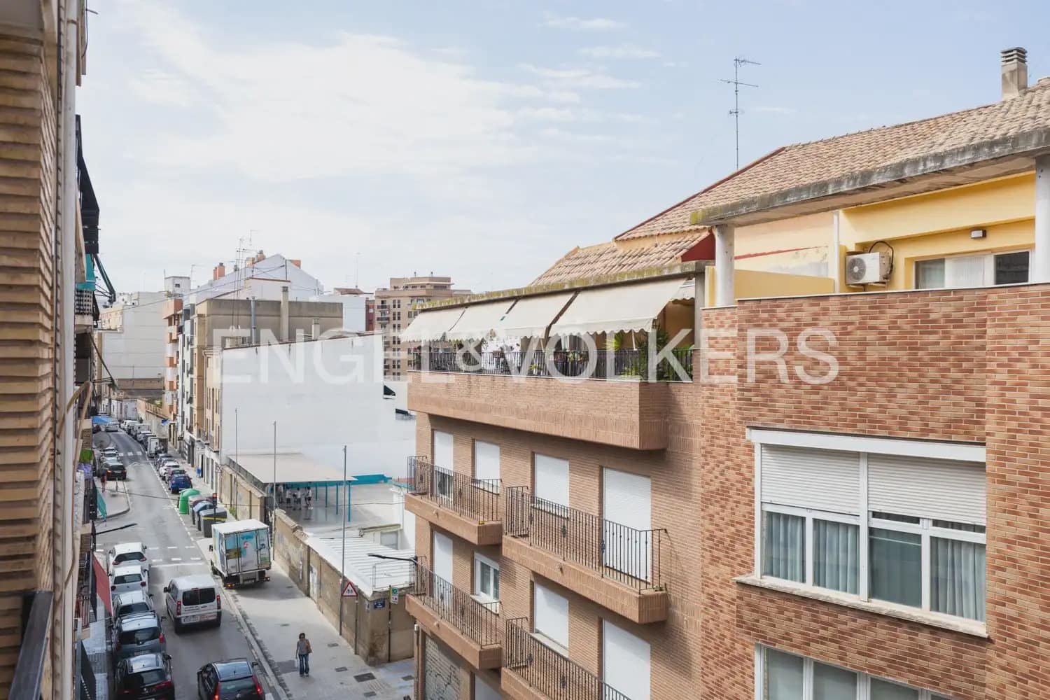 4 bedroom Flat for sale in Valencia city - € 249,000 (Ref: 9897611)