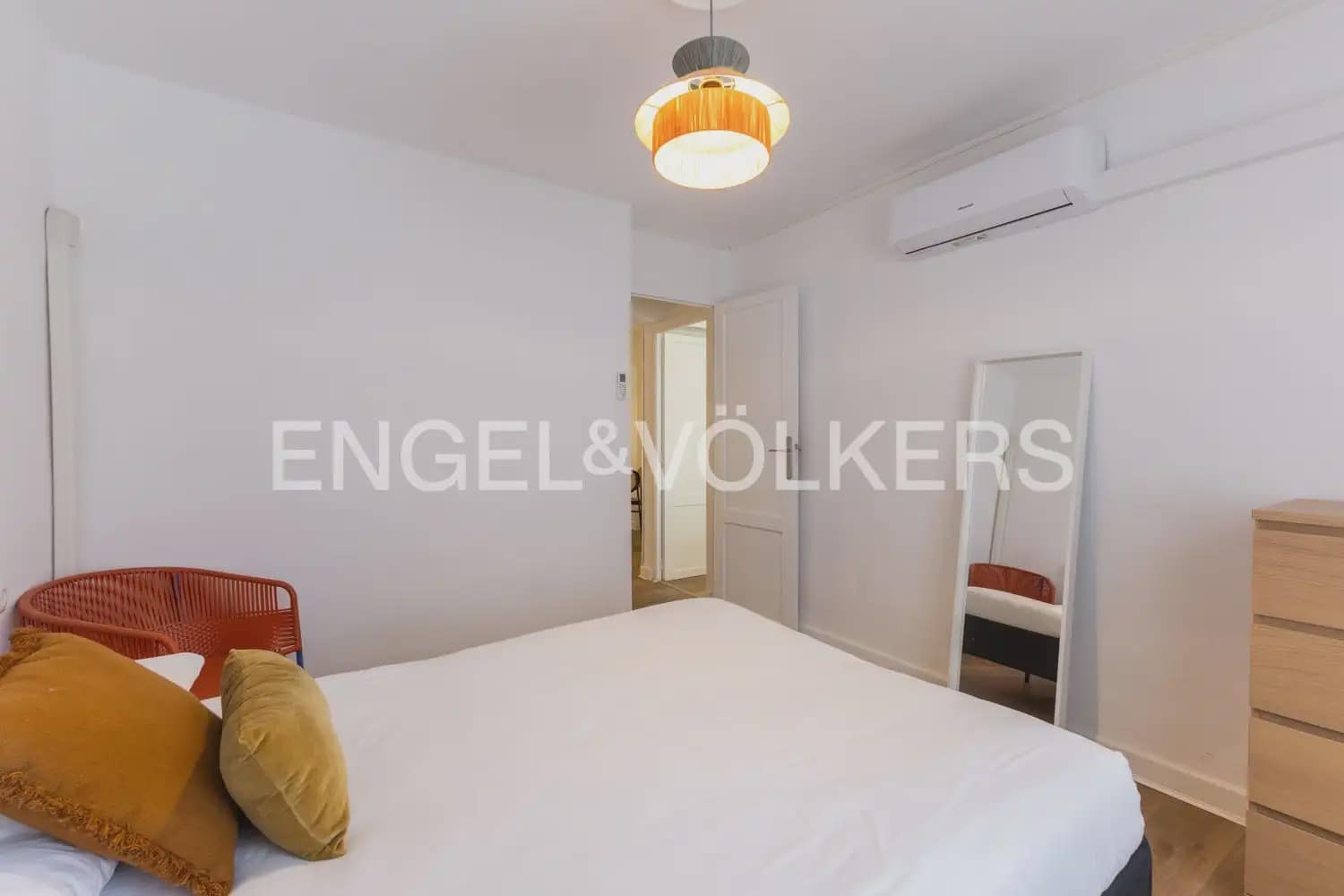 2 camera da letto Appartamento da affittare in Valencia citta - 1.300 € (Rif: 9897612)