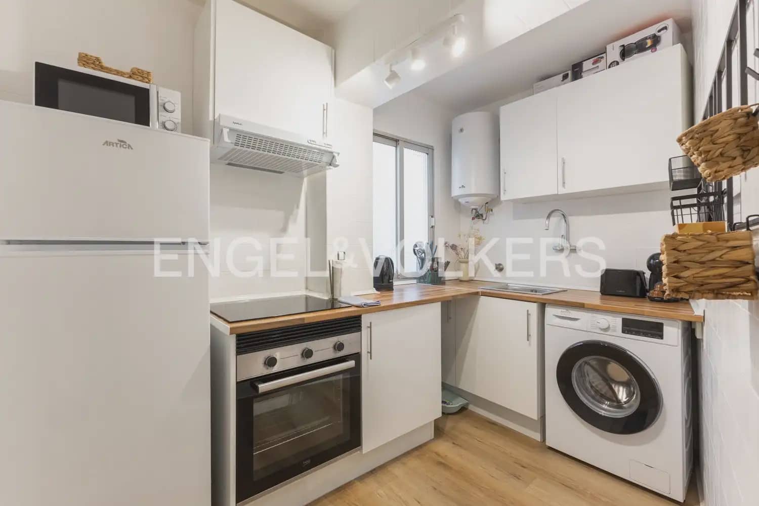 2 camera da letto Appartamento da affittare in Valencia citta - 1.300 € (Rif: 9897612)