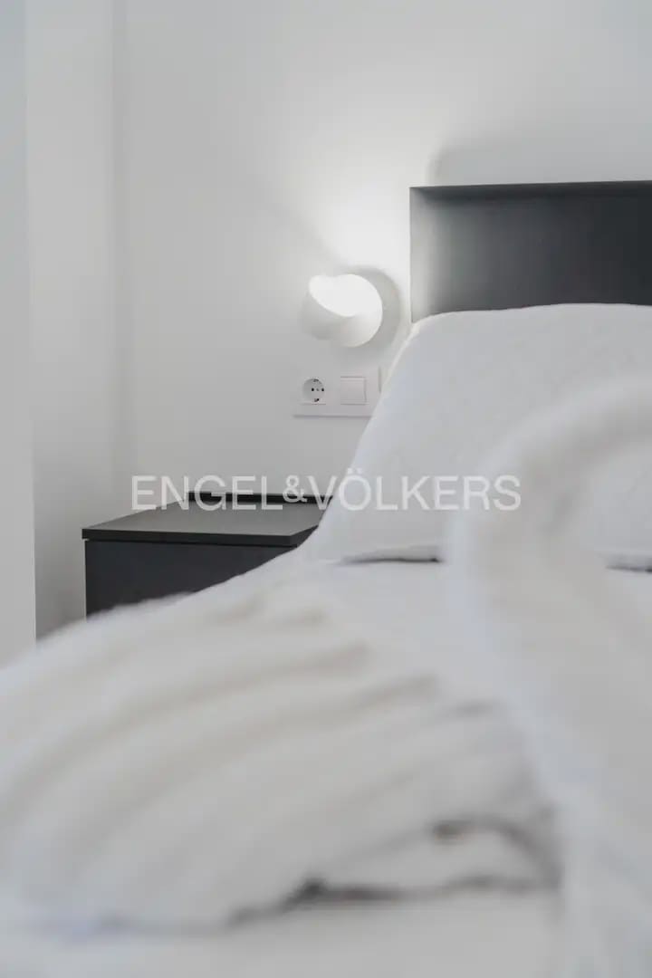 1 bedroom Flat for sale in Valencia city - € 240,000 (Ref: 9897613)