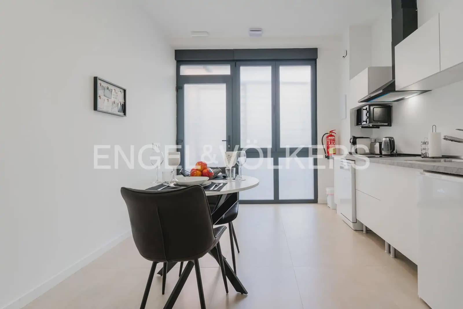 1 bedroom Flat for sale in Valencia city - € 240,000 (Ref: 9897613)