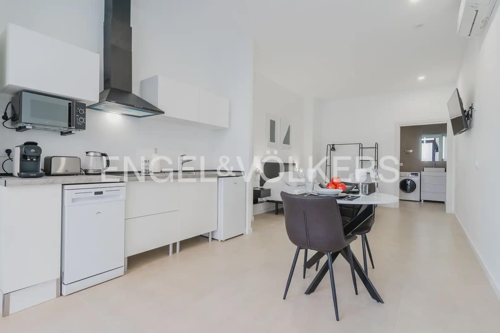 1 bedroom Flat for sale in Valencia city - € 240,000 (Ref: 9897613)