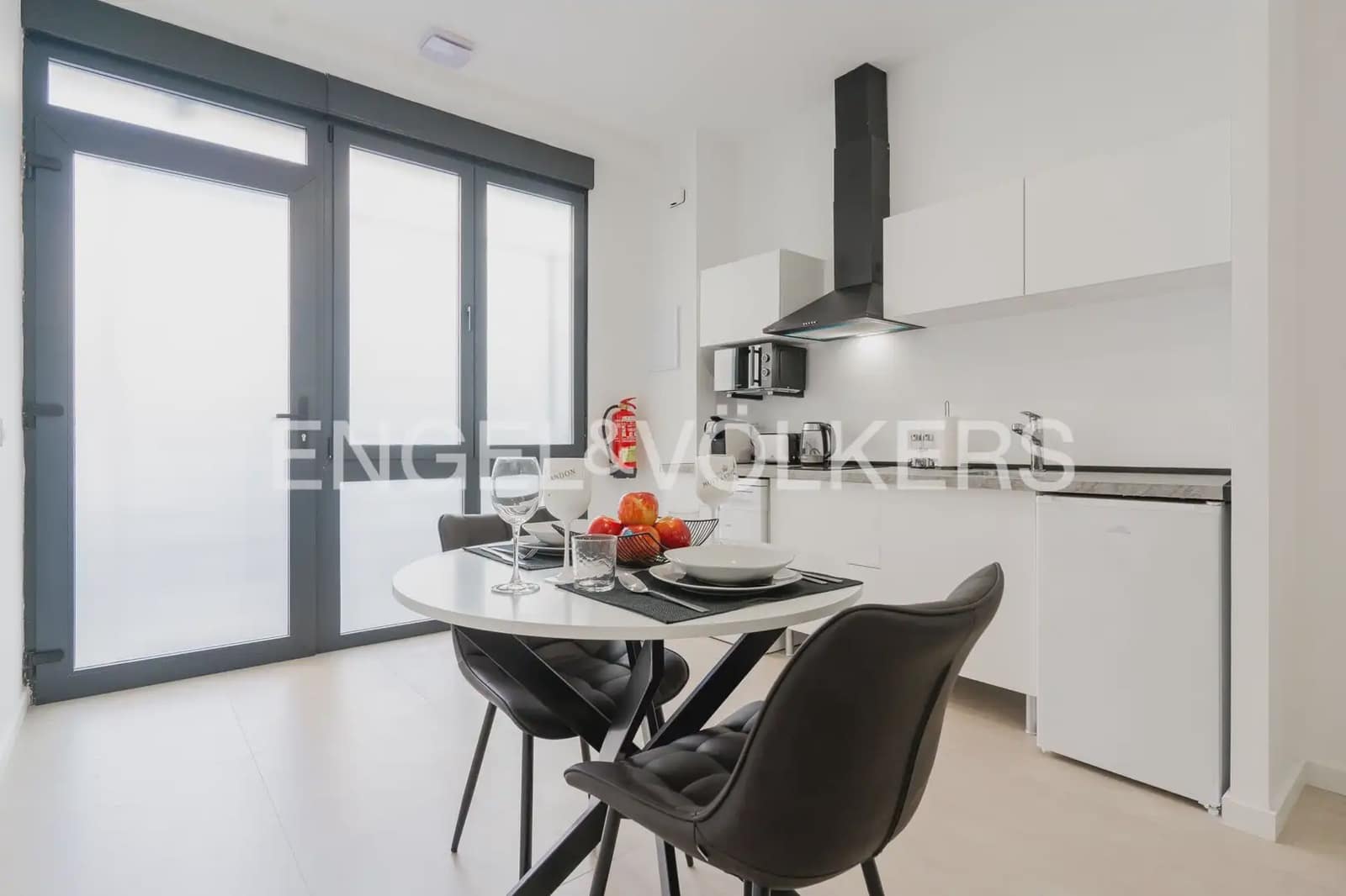 1 bedroom Flat for sale in Valencia city - € 240,000 (Ref: 9897613)