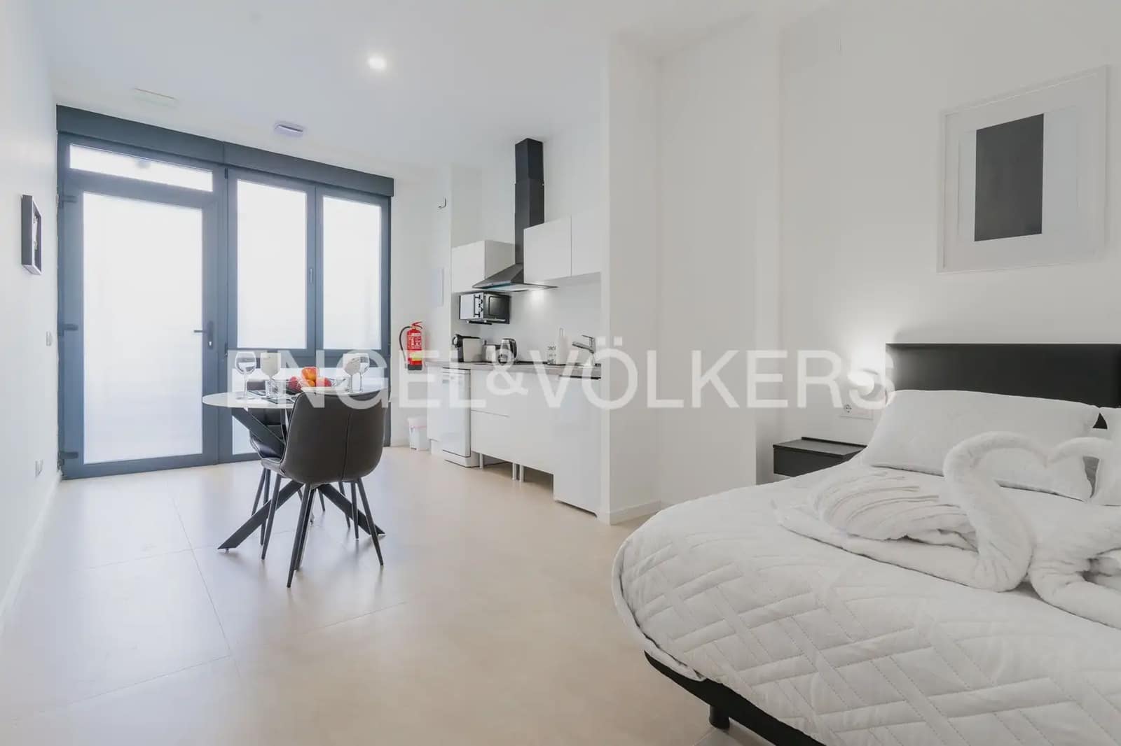 1 bedroom Flat for sale in Valencia city - € 240,000 (Ref: 9897613)