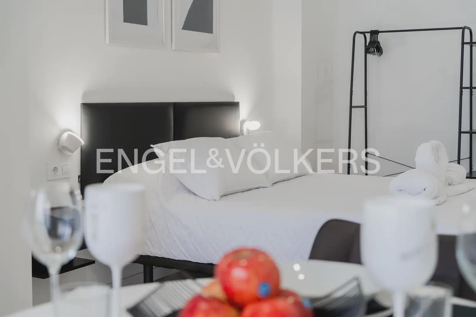 1 bedroom Flat for sale in Valencia city - € 240,000 (Ref: 9897613)