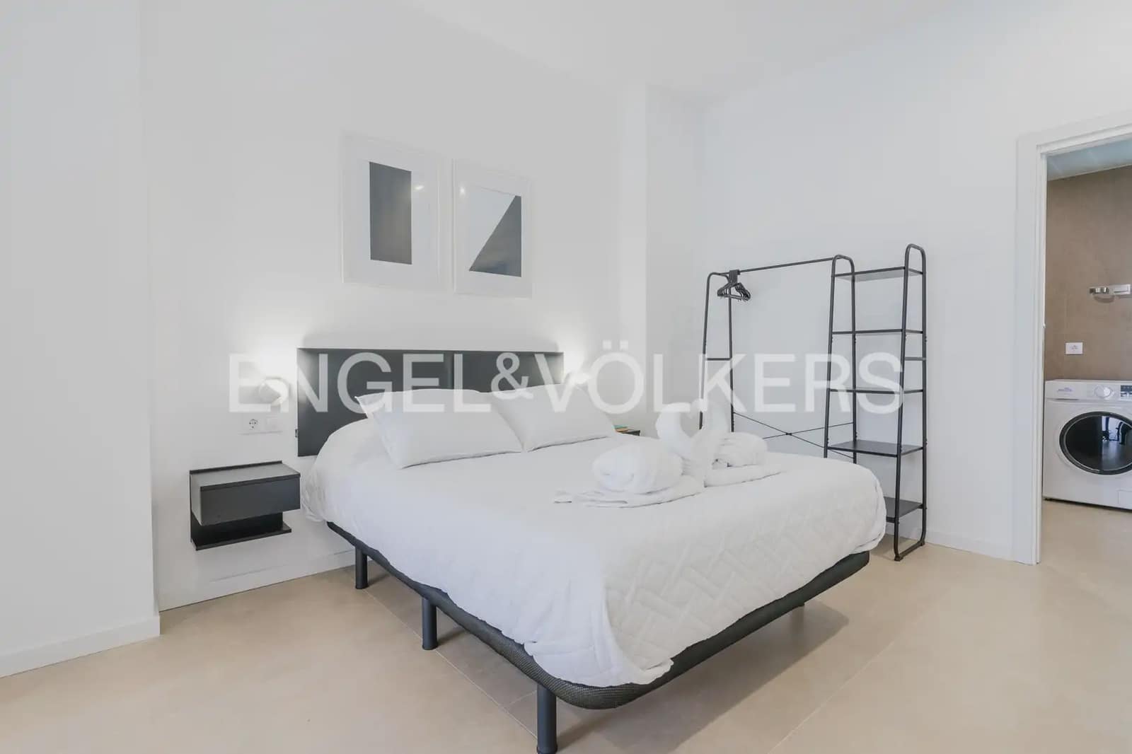 1 bedroom Flat for sale in Valencia city - € 240,000 (Ref: 9897613)