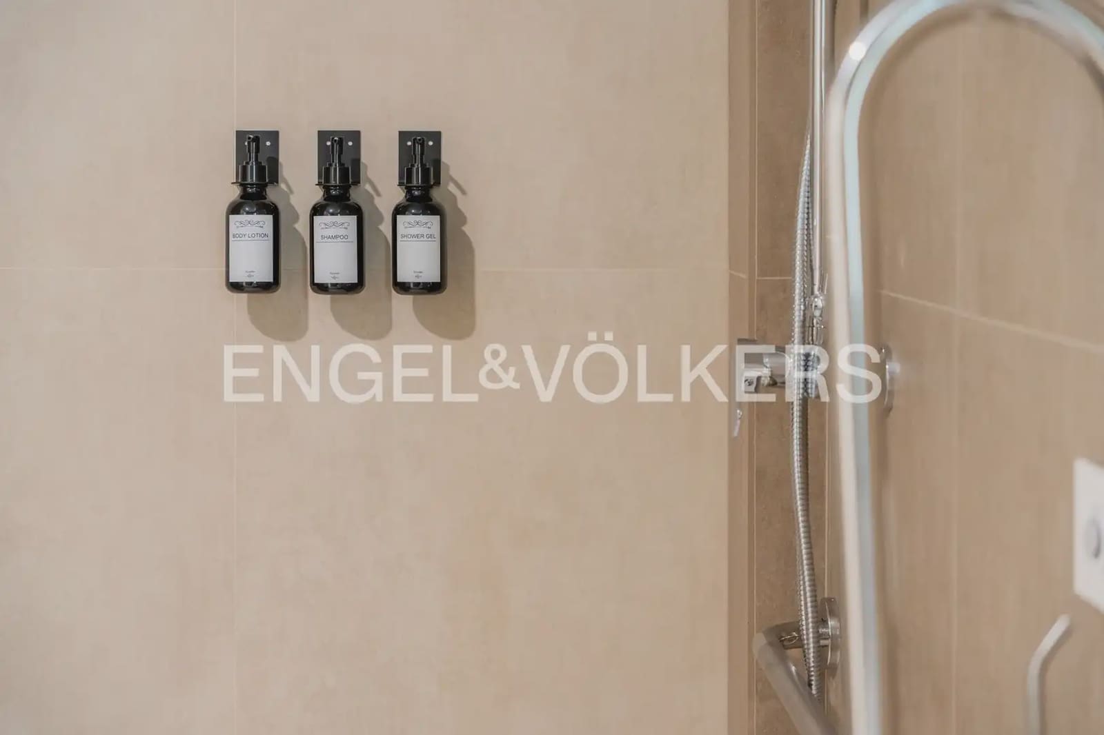 1 bedroom Flat for sale in Valencia city - € 240,000 (Ref: 9897613)