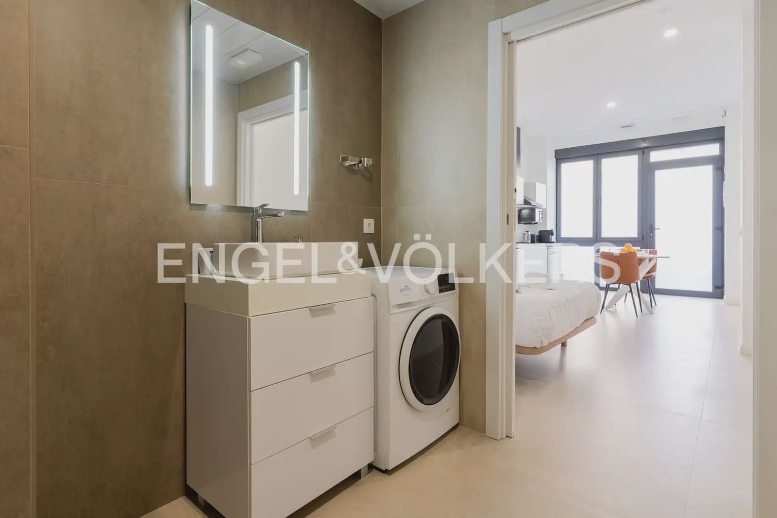 1 sypialnia Mieszkanie na sprzedaż w Miasto Walencja - 240 000 € (Ref: 9897614)
