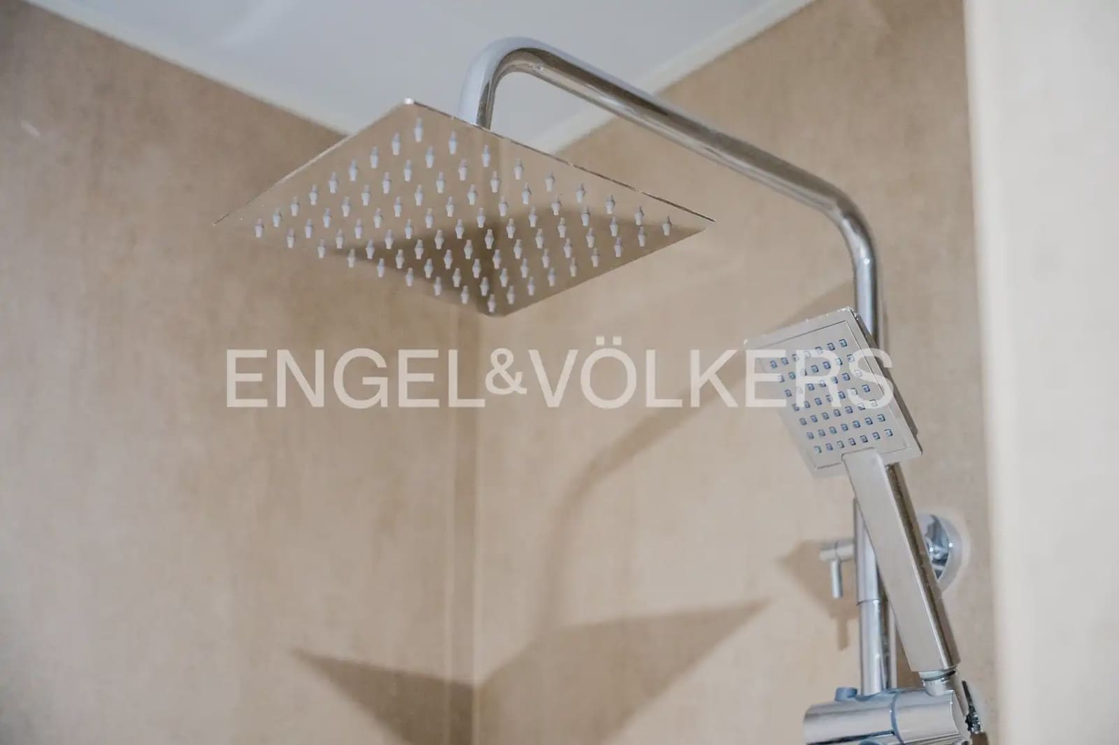 1 sypialnia Mieszkanie na sprzedaż w Miasto Walencja - 240 000 € (Ref: 9897614)