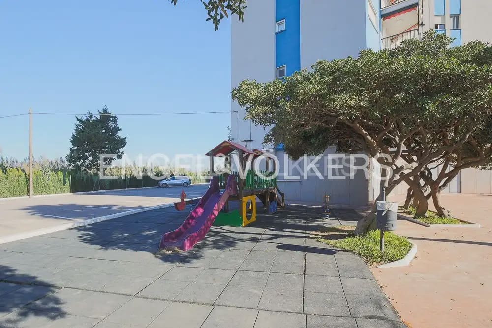 Piso de 3 habitaciones en Puig en alquiler con piscina garaje - 930 € (Ref: 9897617)