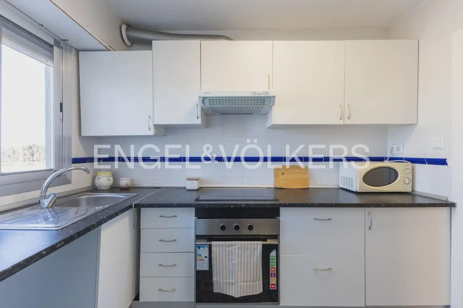 Piso de 3 habitaciones en Puig en alquiler con piscina garaje - 930 € (Ref: 9897617)