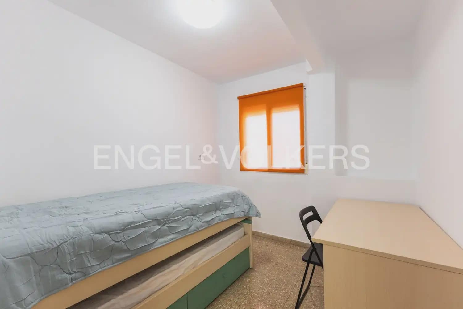 Piso de 3 habitaciones en Puig en alquiler con piscina garaje - 930 € (Ref: 9897617)