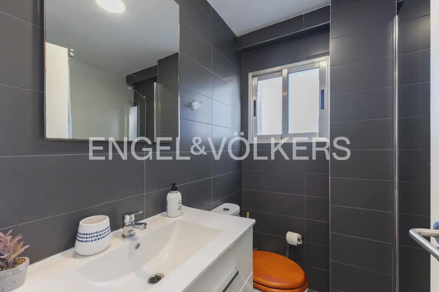 Piso de 3 habitaciones en Puig en alquiler con piscina garaje - 930 € (Ref: 9897617)