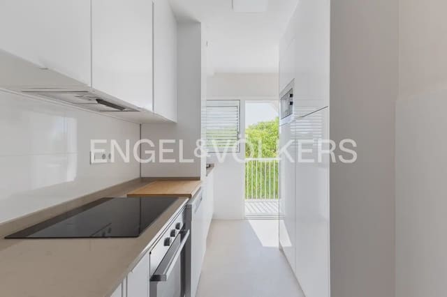 2 bedroom Flat for rent in Almarda, Sagunto / Sagunt with garage - € 1,400 (Ref: 9897618)