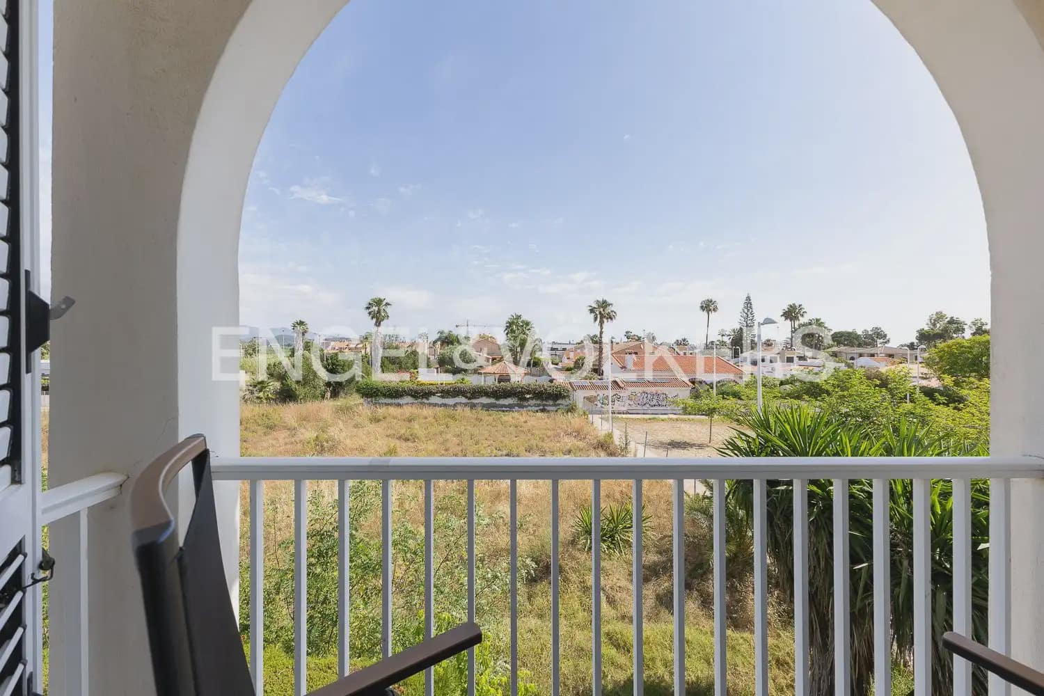2 bedroom Flat for rent in Sagunto / Sagunt with garage - € 1,400 (Ref: 9897618)