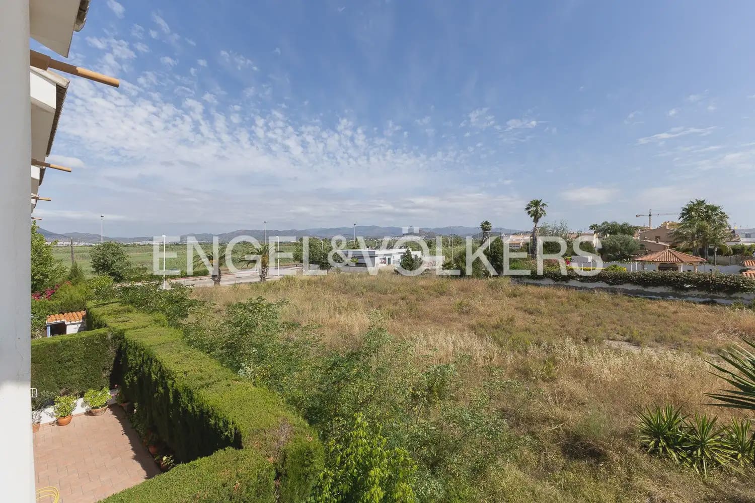 2 bedroom Flat for rent in Sagunto / Sagunt with garage - € 1,400 (Ref: 9897618)