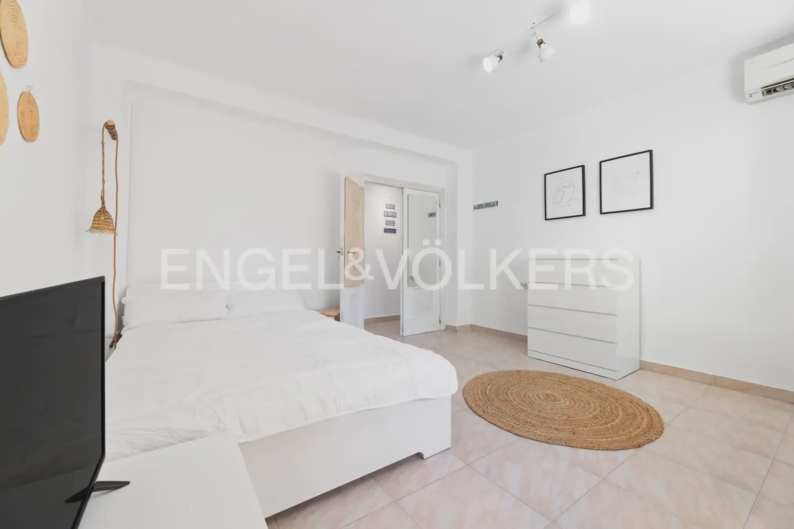 Appartement de 3 chambres à louer à Valence ville - 1 500 € (Ref: 9897619)