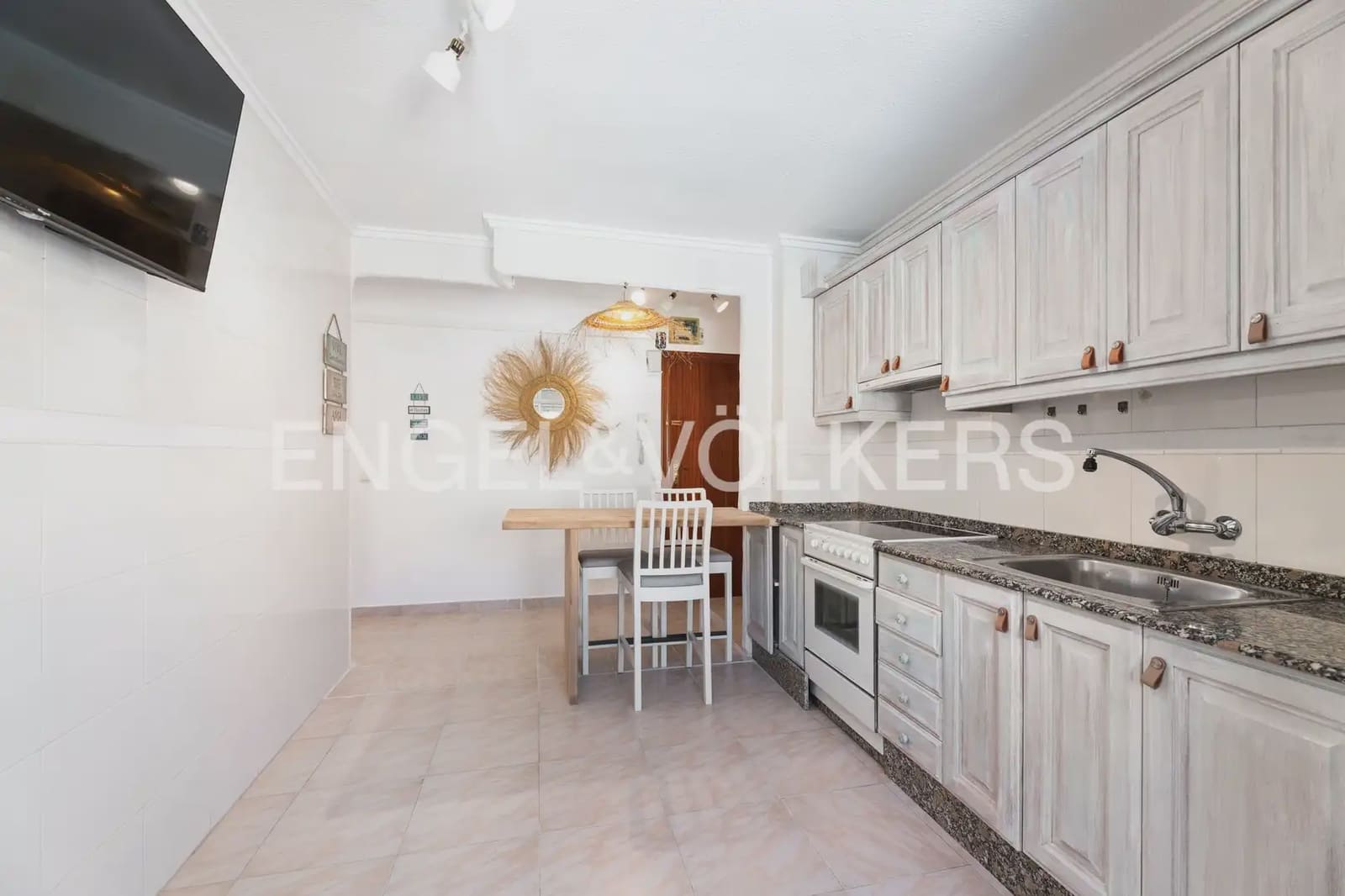 Appartement de 3 chambres à louer à Valence ville - 1 500 € (Ref: 9897619)