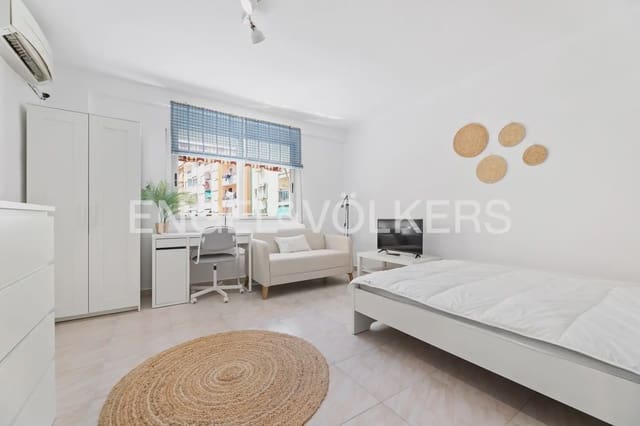 Appartement de 3 chambres à louer à La Malva-Rosa, Valence ville - 1 500 € (Ref: 9897619)