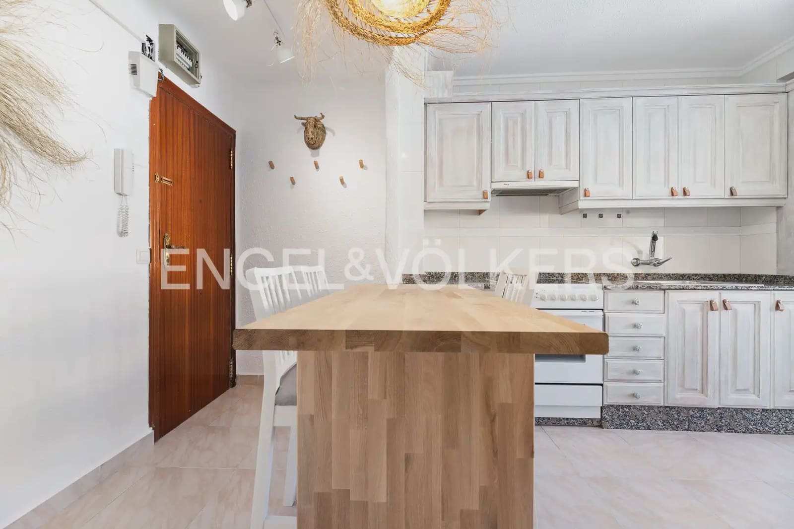 Appartement de 3 chambres à louer à Valence ville - 1 500 € (Ref: 9897619)
