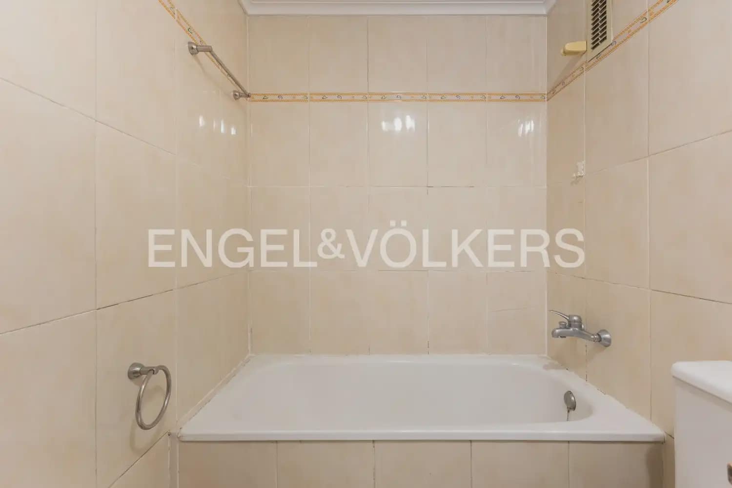 3 bedroom Flat for sale in Javea / Xabia with garage - € 299,000 (Ref: 9897620)