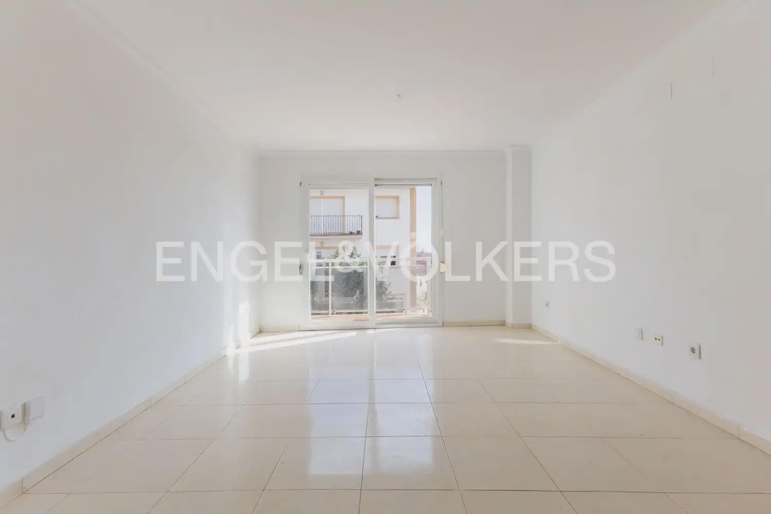 3 bedroom Flat for sale in Javea / Xabia with garage - € 299,000 (Ref: 9897620)