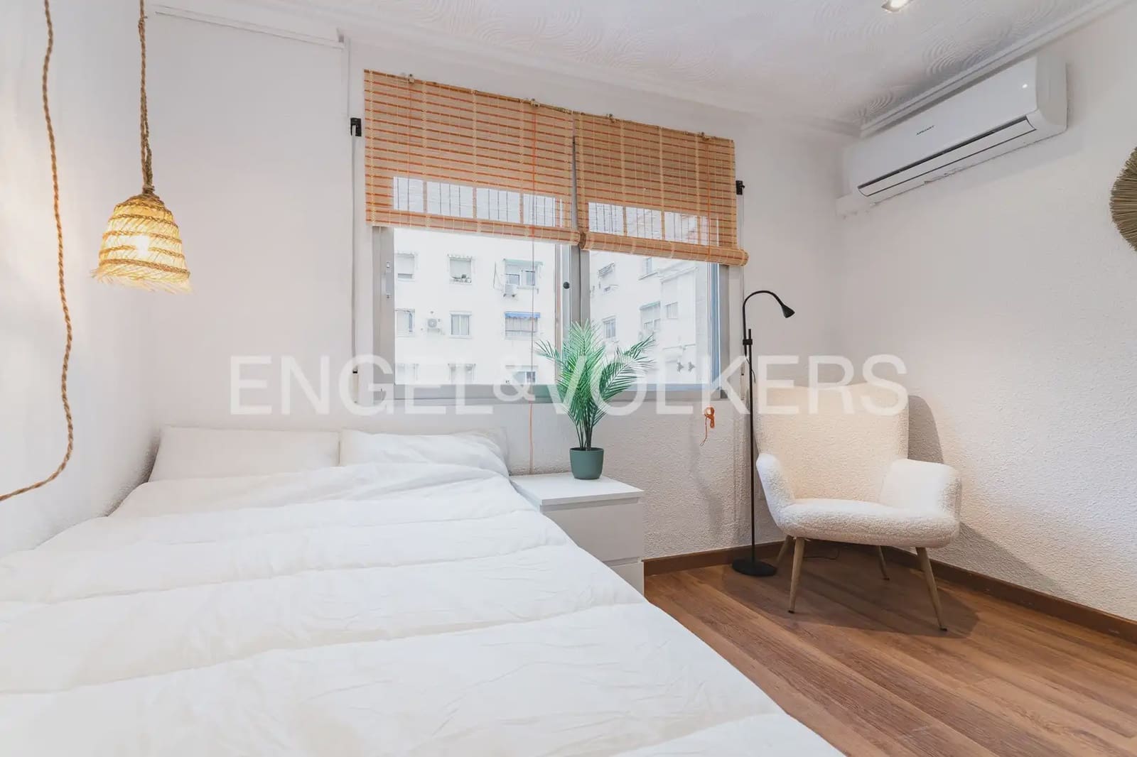 4 camera da letto Appartamento da affittare in Valencia citta - 2.000 € (Rif: 9897621)