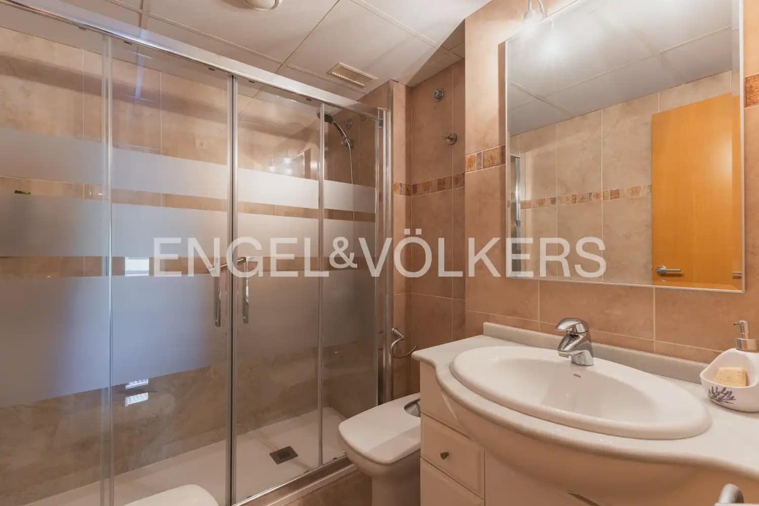 2 soveværelse Lejlighed til salg i Benicassim med garage - € 450.000 (Ref: 9897622)