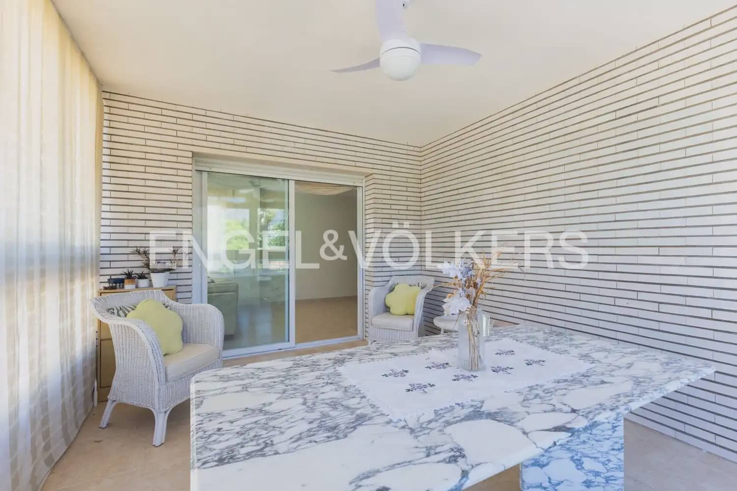 2 soveværelse Lejlighed til salg i Benicassim med garage - € 450.000 (Ref: 9897622)
