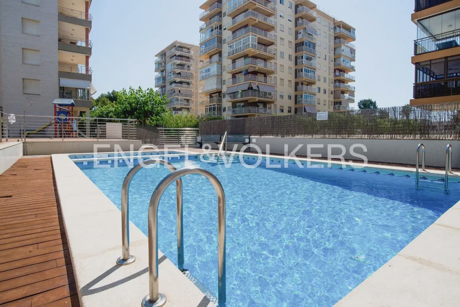 2 soveværelse Lejlighed til salg i Benicassim med garage - € 450.000 (Ref: 9897622)