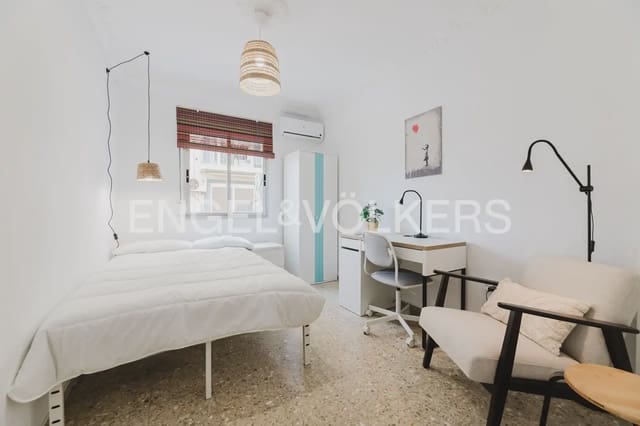 4 slaapkamer Flat te huur in La Malva-Rosa, Valencia stad - € 2.000 (Ref: 9897623)