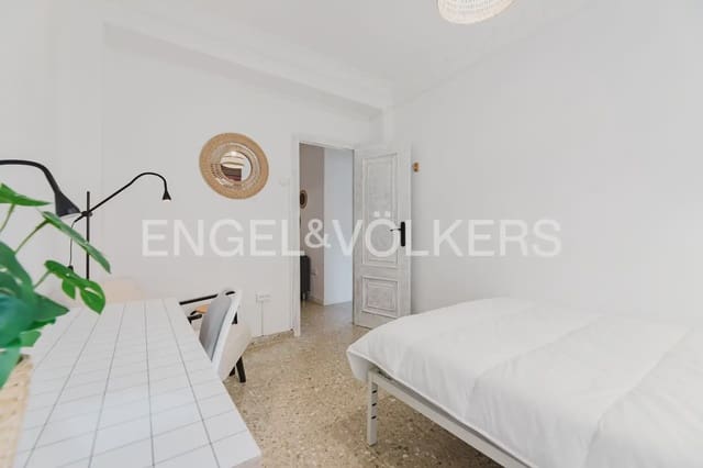 4 slaapkamer Flat te huur in La Malva-Rosa, Valencia stad - € 2.000 (Ref: 9897623)