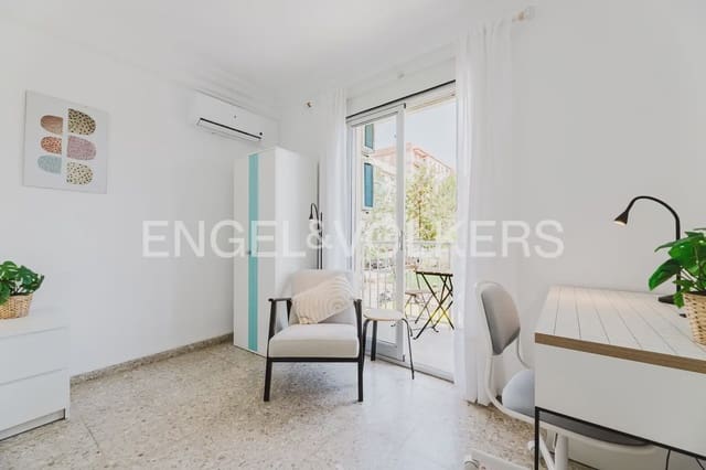 4 slaapkamer Flat te huur in La Malva-Rosa, Valencia stad - € 2.000 (Ref: 9897623)