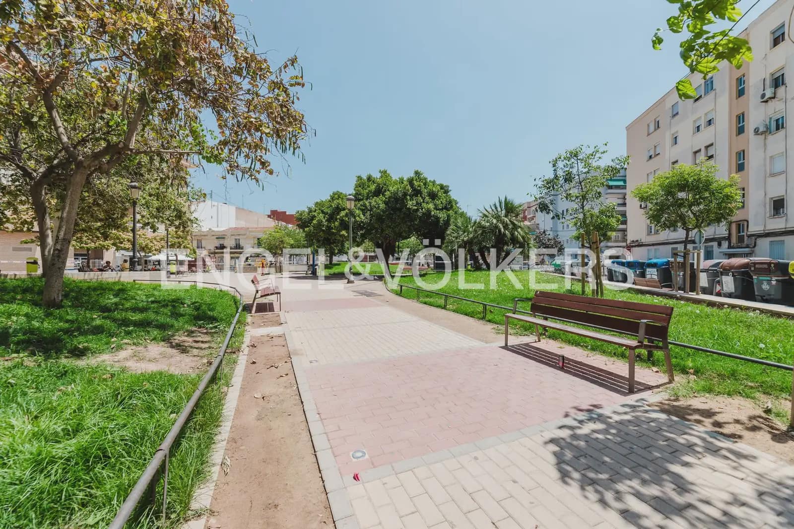 4 slaapkamer Flat te huur in Valencia stad - € 2.000 (Ref: 9897623)
