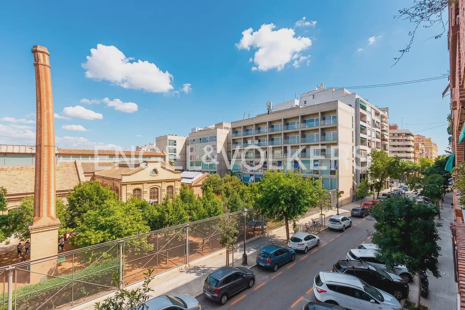 4 sovrum Lägenhet att hyra i Valencia stad - 1 850 € (Ref: 9897626)