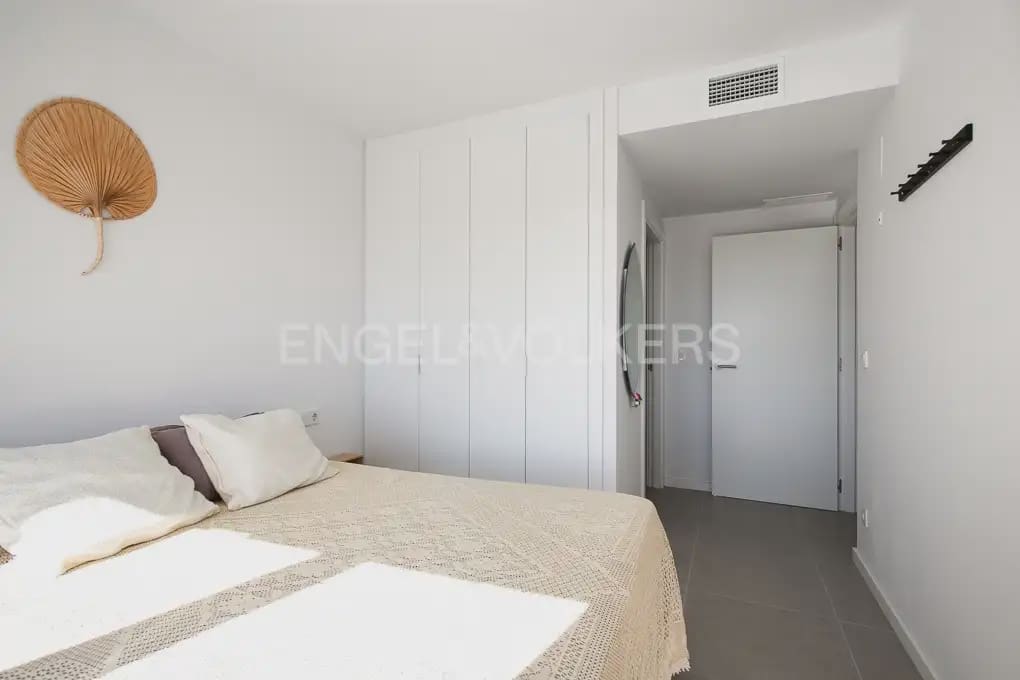 2 bedroom Flat for rent in Canet d'En Berenguer with pool garage - € 1,800 (Ref: 9897627)