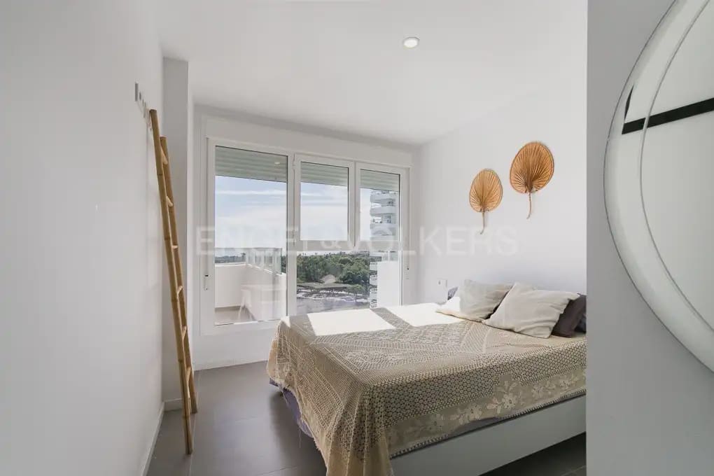 2 bedroom Flat for rent in Canet d'En Berenguer with pool garage - € 1,800 (Ref: 9897627)