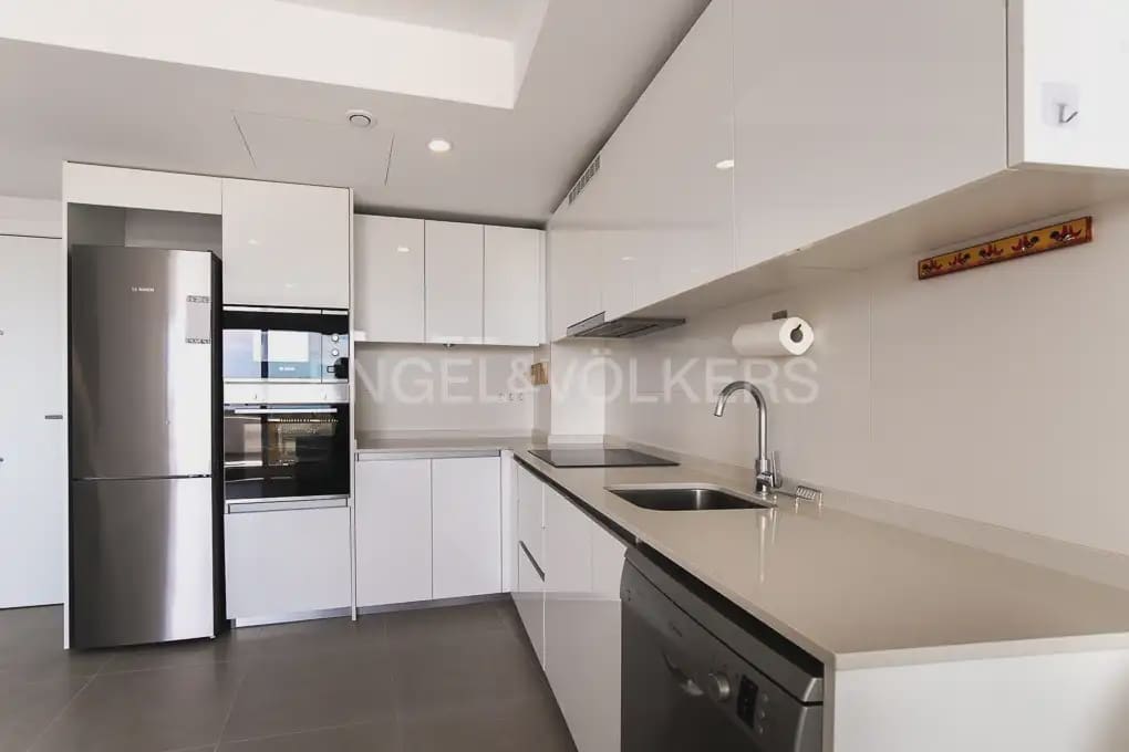 2 bedroom Flat for rent in Canet d'En Berenguer with pool garage - € 1,800 (Ref: 9897627)