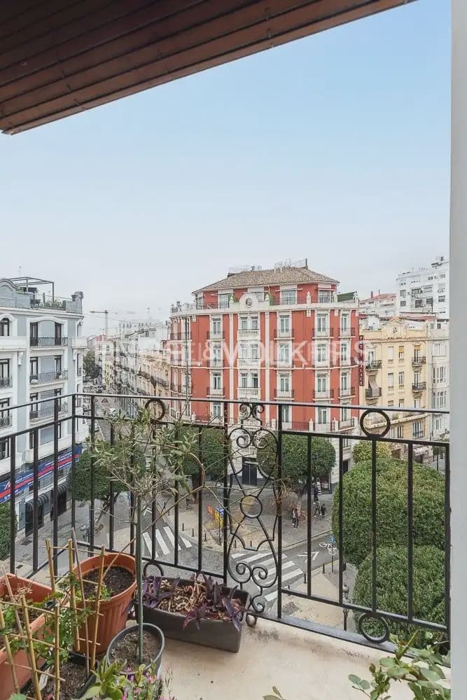 3 sovrum Lägenhet till salu i Valencia stad - 560 000 € (Ref: 9897629)