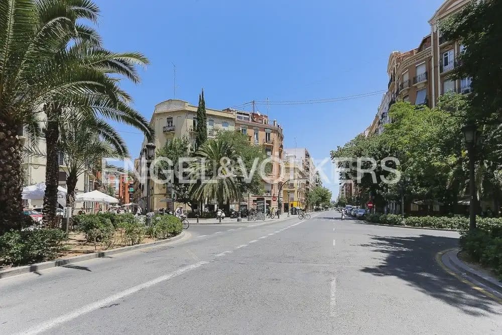 3 sovrum Lägenhet till salu i Valencia stad - 560 000 € (Ref: 9897629)