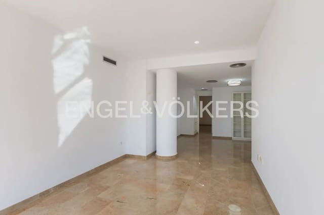 2 Zimmer Wohnung zu vermieten in El Pilar, València Stadt mit Pool Garage - 1.600 € (Ref: 9897631)