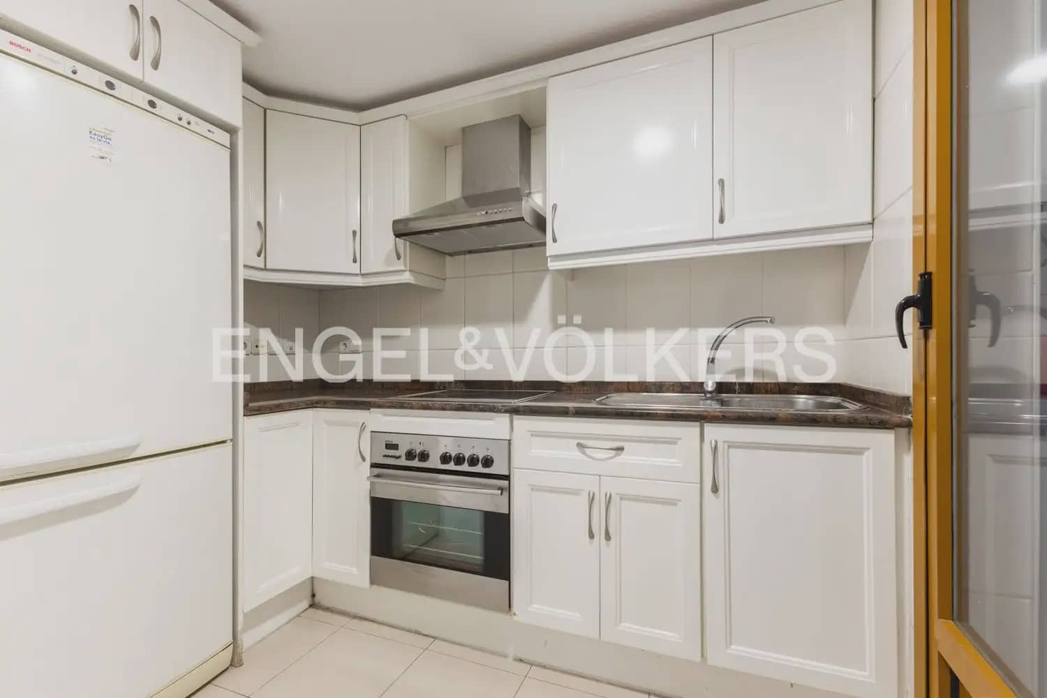2 makuuhuone Asunto vuokrattavana paikassa Valencia kaupunki mukana uima-altaan 
autotalli - 1 600 € (Ref: 9897631)