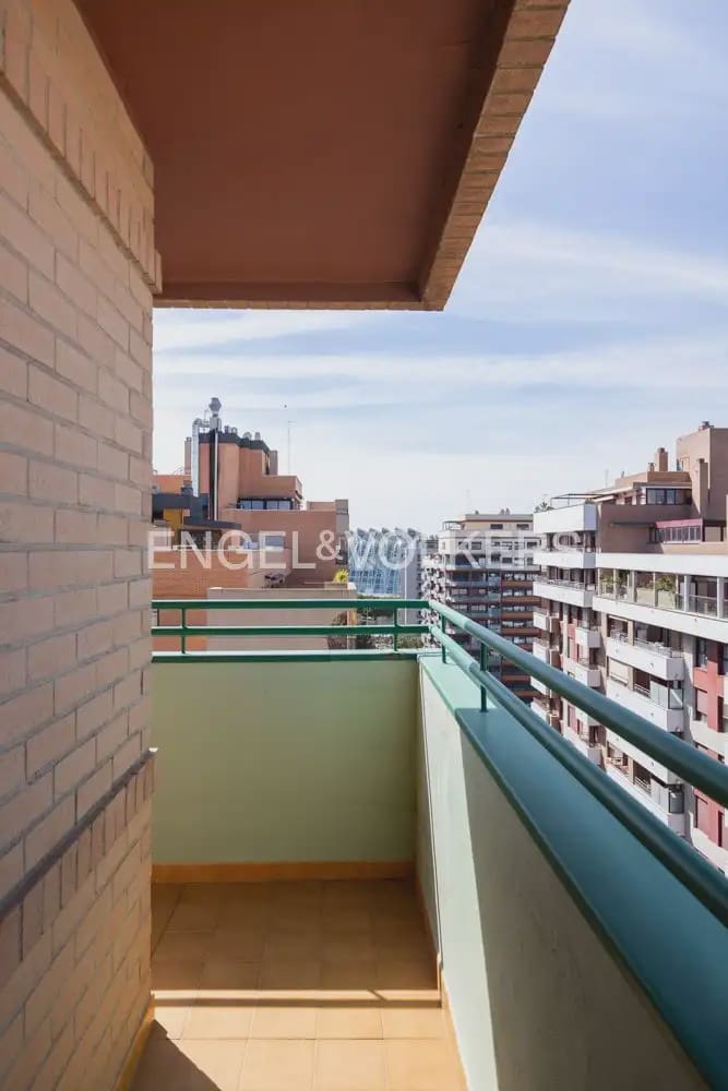 4 quarto Apartamento para venda em Valencia cidade com garagem - 1 495 000 € (Ref: 9897632)