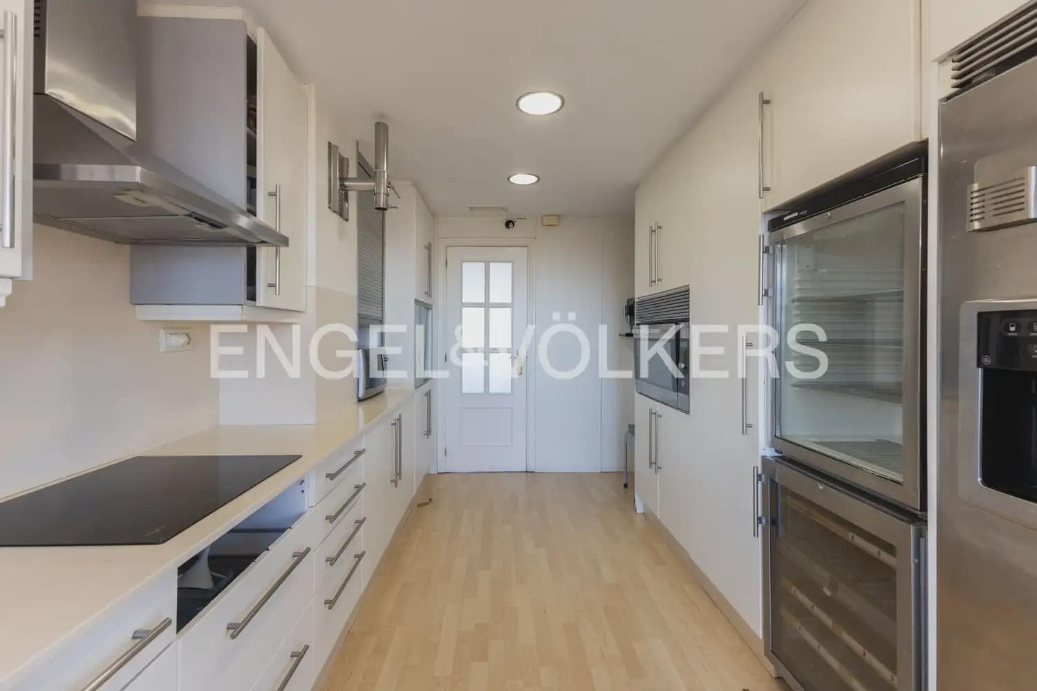 4 quarto Apartamento para venda em Valencia cidade com garagem - 1 495 000 € (Ref: 9897632)