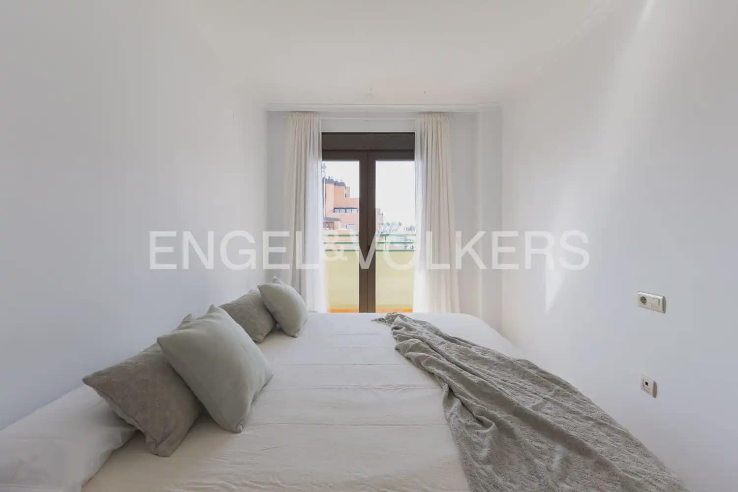 4 quarto Apartamento para venda em Valencia cidade com garagem - 1 495 000 € (Ref: 9897632)