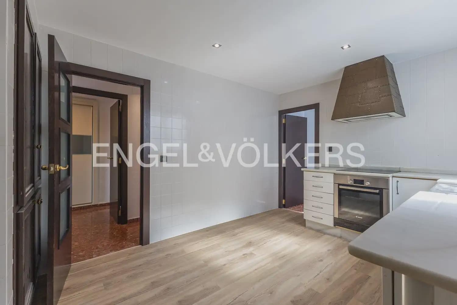 5 quarto Apartamento para venda em Valencia cidade com garagem - 620 000 € (Ref: 9897633)