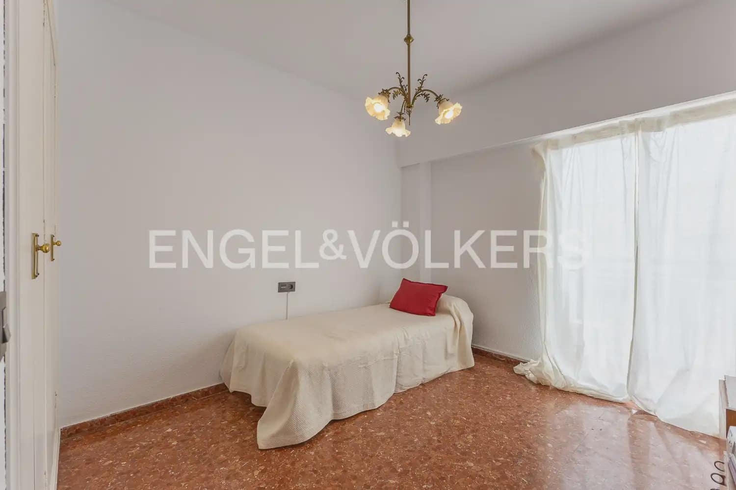 5 quarto Apartamento para venda em Valencia cidade com garagem - 620 000 € (Ref: 9897633)