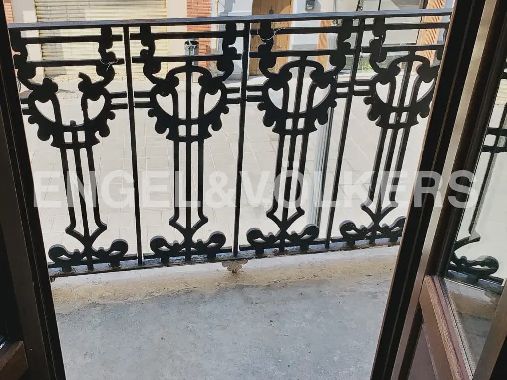 2 bedroom Flat for rent in Valencia city - € 1,350 (Ref: 9897634)