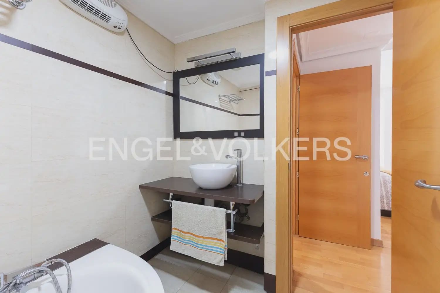 3 Zimmer Wohnung zu verkaufen in Valencia Stadt - 385.000 € (Ref: 9897637)